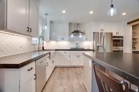 Kitchen - 3400 S Big Hollow Rd, Daniel, UT 84032 photo 3 of 6
