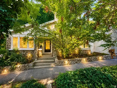 887 E 3rd Ave, Salt Lake City, UT 84103