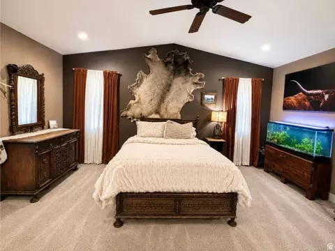 Bedroom - 476 N 200 E, Parowan, UT 84761 photo 2 of 3