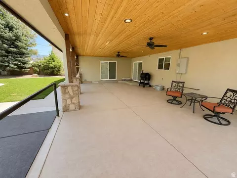Exterior - 476 N 200 E, Parowan, UT 84761 photo 8 of 10