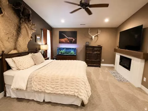 Bedroom - 476 N 200 E, Parowan, UT 84761 photo 1 of 3