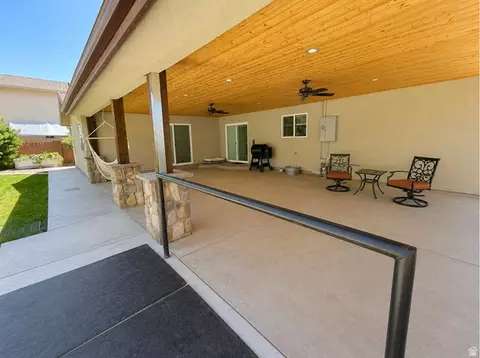 Exterior - 476 N 200 E, Parowan, UT 84761 photo 9 of 10