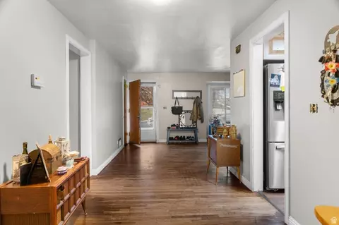 Entry Way - 2372 S 200 E, Bountiful, UT 84010 photo 1 of 4