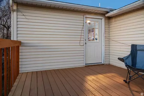 Exterior - 2372 S 200 E, Bountiful, UT 84010 photo 3 of 4