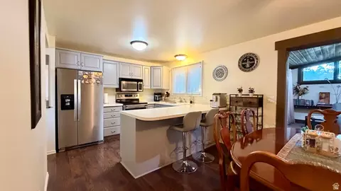 Kitchen - 1236 E Violet Dr S, Sandy, UT 84094 photo 1 of 6