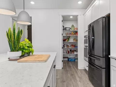 Kitchen - 627 S Meade St, Mapleton, UT 84664 photo 3 of 3