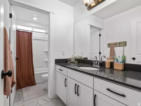 Bath - 627 S Meade St, Mapleton, UT 84664 photo 5 of 5