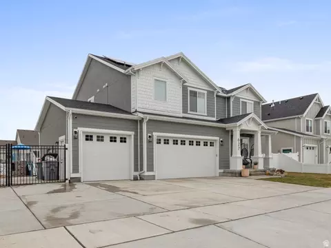 Exterior - 627 S Meade St, Mapleton, UT 84664 photo 2 of 6