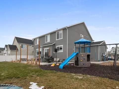 Exterior - 627 S Meade St, Mapleton, UT 84664 photo 6 of 6