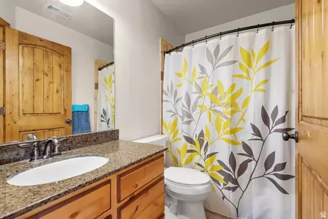 Bath - 835 S Fox Ln, Orem, UT 84059 photo 2 of 2
