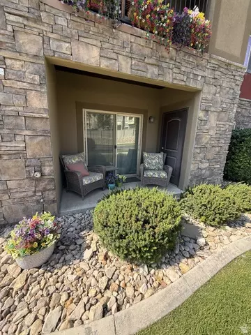 157 E Jordan Blvd #302, Saratoga Springs, UT 84045