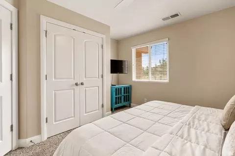 Bedroom - 4257 E Razor Dr, Washington, UT 84780 photo 9 of 10