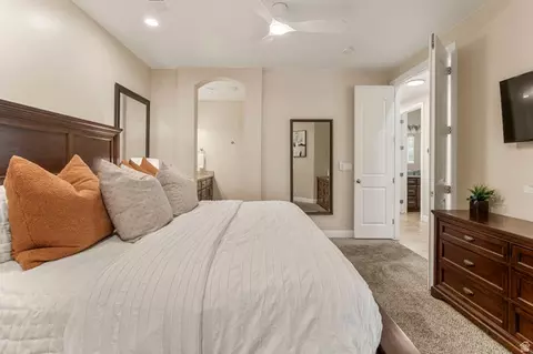 Bedroom - 4257 E Razor Dr, Washington, UT 84780 photo 2 of 10