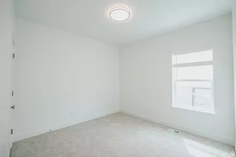Bedroom - 148 W 650 N, Smithfield, UT 84335 photo 3 of 3