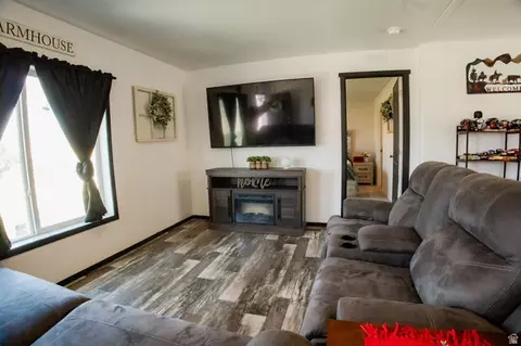 Living - 8750 E Brushcreek Rd, Jensen, UT 84035 photo 2 of 6