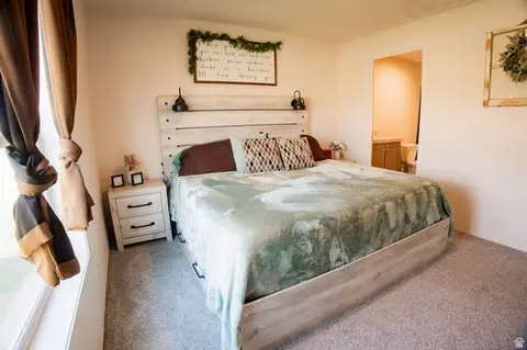 Bedroom - 8750 E Brushcreek Rd, Jensen, UT 84035 photo 14 of 17