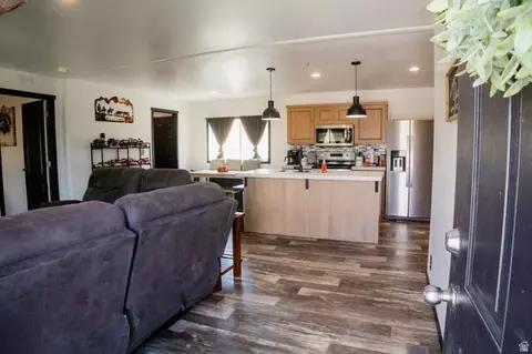 Entry Way - 8750 E Brushcreek Rd, Jensen, UT 84035 photo 1 of 3