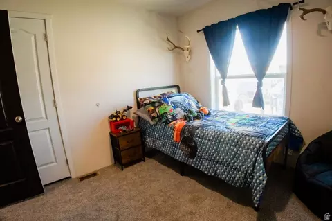 Bedroom - 8750 E Brushcreek Rd, Jensen, UT 84035 photo 2 of 17