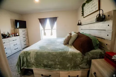 Bedroom - 8750 E Brushcreek Rd, Jensen, UT 84035 photo 12 of 17
