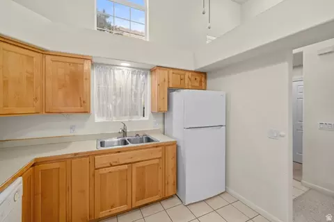 Kitchen - 477 N Hale Ave, Moab, UT 84532 photo 3 of 3