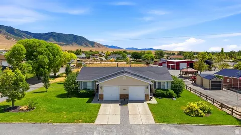 View/Area - 1884 E Shepard Ln, Lake Point, UT 84074 photo 4 of 11