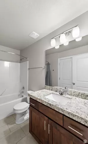 Bath - 43 E Blue River Dr S, Draper, UT 84020 photo 10 of 11