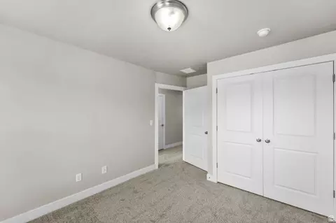 Bedroom - 43 E Blue River Dr S, Draper, UT 84020 photo 4 of 7