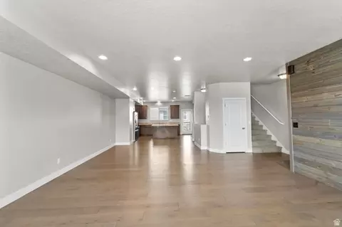Living - 43 E Blue River Dr S, Draper, UT 84020 photo 2 of 4