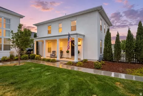10621 S Lamond Dr, South Jordan, UT 84009