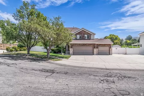 6665 S Dale Park Cir, West Jordan, UT 84084