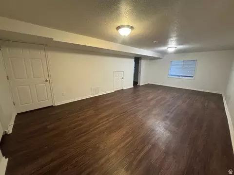 Living - 4384 N Maple Dr, Eagle Mountain, UT 84005 photo 3 of 3