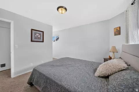 Bedroom - 297 W Bricker Rd, Draper, UT 84020 photo 2 of 6
