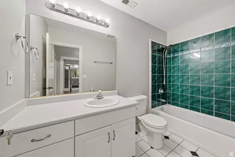 Bath - 2154 E Wasatch Blvd, Sandy, UT 84092 photo 5 of 6