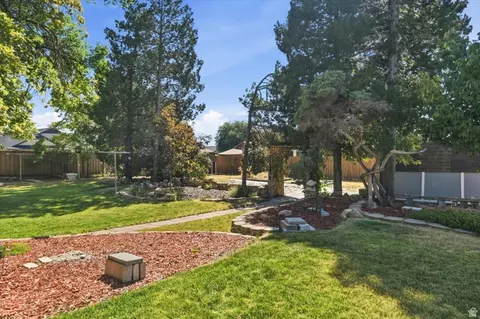 Exterior - 1099 N 400 E, Logan, UT 84341 photo 13 of 15