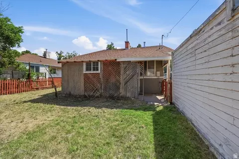 Exterior - 49 Marindale Ave, Logan, UT 84321 photo 5 of 8