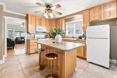 Kitchen - 49 Marindale Ave, Logan, UT 84321 photo 3 of 4