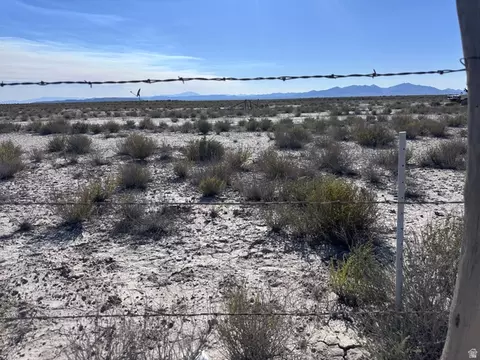 8875 N 8000 W, Delta, UT 84624 photo 11