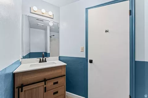 Bath - 1643 N 645 W, Orem, UT 84057 photo 5 of 5