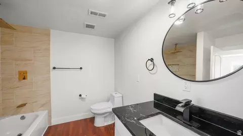 Bath - 552 E Chelsea Dr S, Bountiful, UT 84010 photo 6 of 6