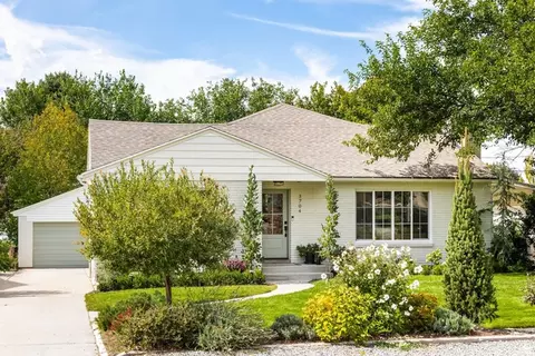 3704 S 2455 E, Salt Lake City, UT 84109