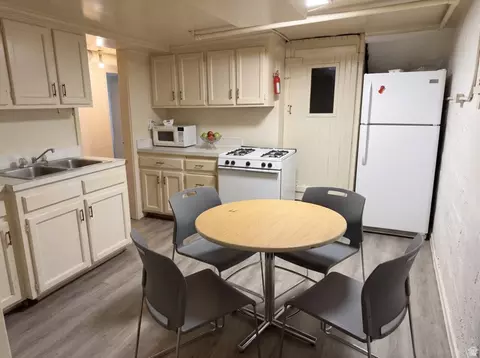 Kitchen - 12 E 900 N, Provo, UT 84604 photo 2 of 3
