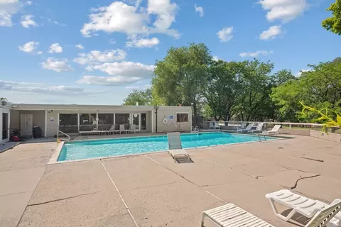 Exterior - 5343 S Baldwin Park, Murray, UT 84123 photo 7 of 9