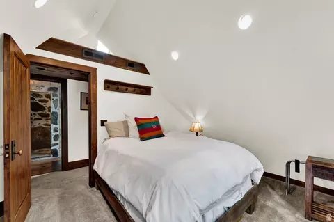 Bedroom - 2983 E Ridgetop Rd #27, Sundance, UT 84604 photo 4 of 8