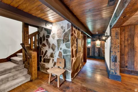 Entry Way - 2983 E Ridgetop Rd #27, Sundance, UT 84604 photo 4 of 9