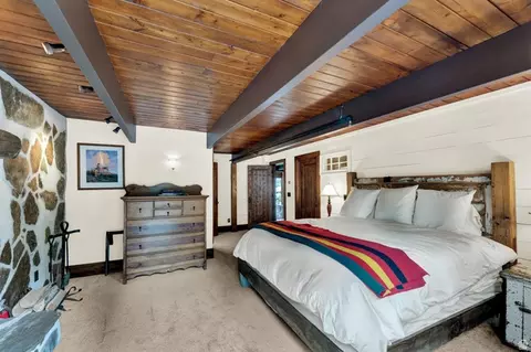 Bedroom - 2983 E Ridgetop Rd #27, Sundance, UT 84604 photo 2 of 8