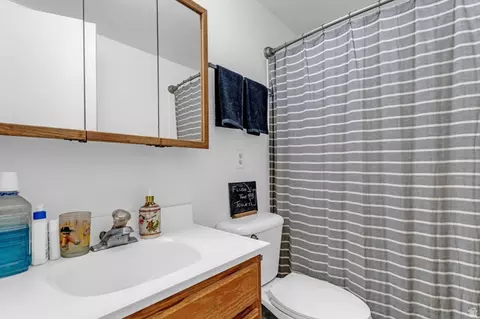 Bath - 711 S Main St, Orem, UT 84058 photo 1 of 2