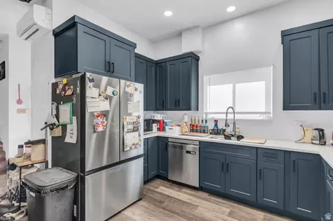 Kitchen - 711 S Main St, Orem, UT 84058 photo 5 of 6