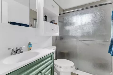 Bath - 711 S Main St, Orem, UT 84058 photo 2 of 2