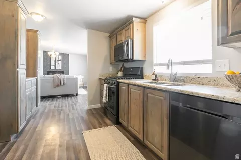 Kitchen - 913 E 1100 N, Ogden, UT 84404 photo 3 of 3