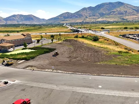 1069 S 1600 W #4, Perry, UT 84302 photo 17